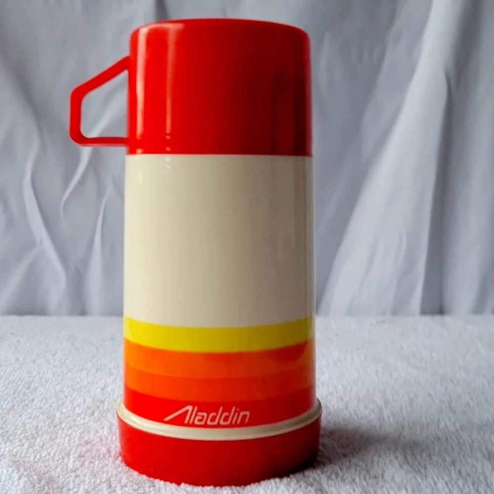 Vintage  Aladdin Half Pint Thermos glass liner